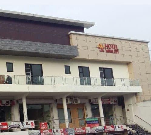Anandpur  Oyo 30415 Hotel White City المظهر الخارجي الصورة